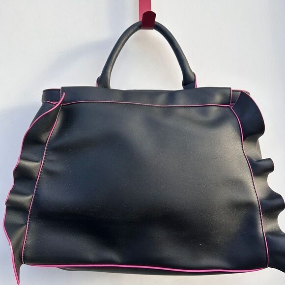 Just fab black vinyl ruffled handbag - Picture 1 of 10